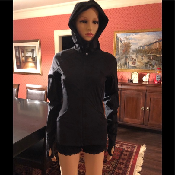 lululemon athletica Jackets & Blazers - lululemon influx hoodie. Size: 6.